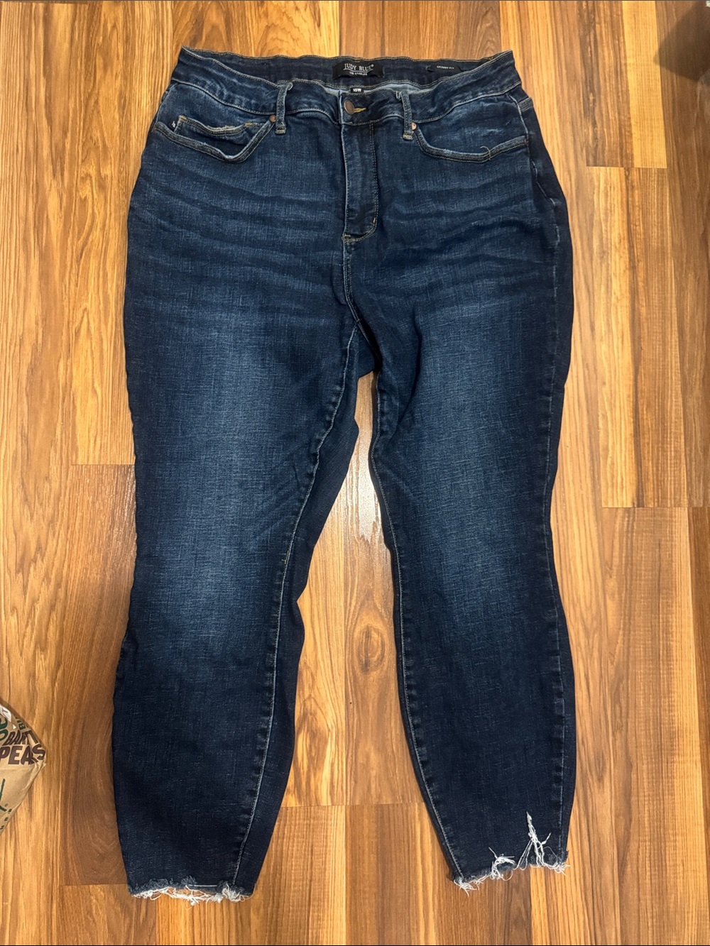 Judy Blue Dark Blue Ankle Jeans with Raw Hem